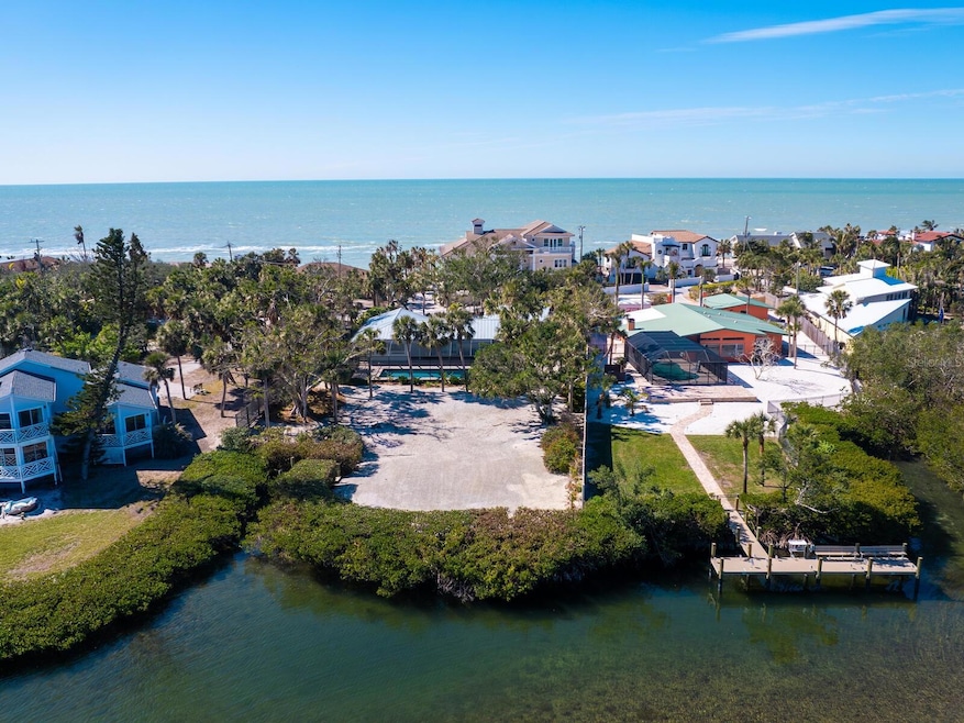 Bayfront charmer with dock & deeded beach access across the street