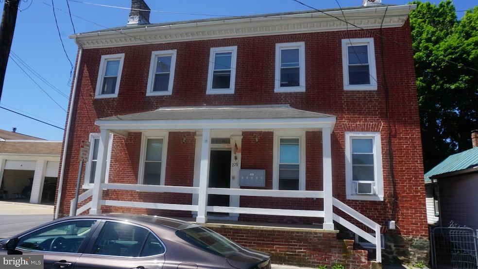 For Rent $1,400/month