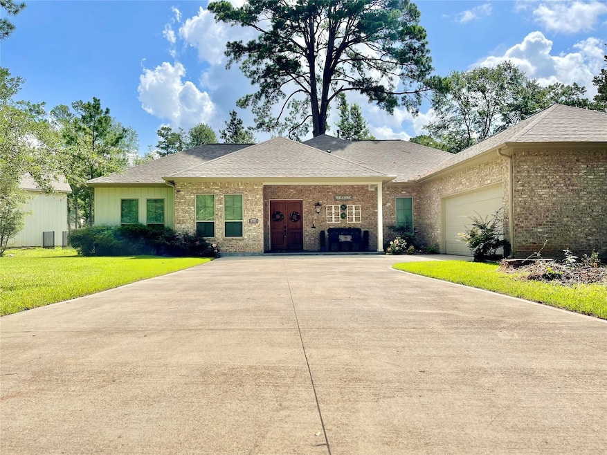 12134 S Tara Plantation Dr, Tomball, TX 77375 - photo 1