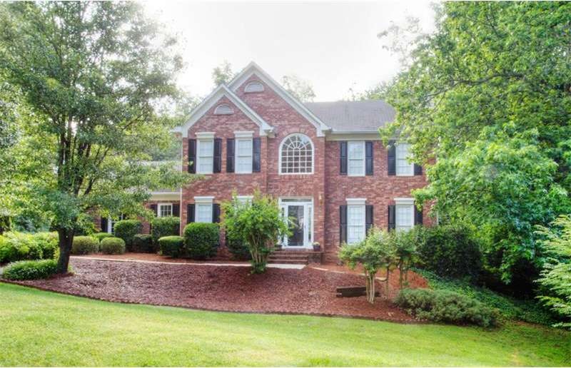 Lovely 2 story traditional located in highly sough