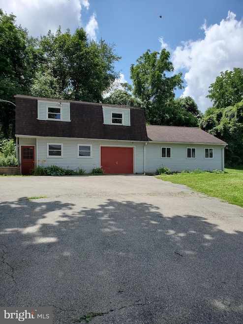 197 Main St, Felton, PA 17322 - photo 1