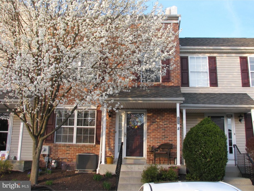 112 Westminster Ct, Harleysville, PA 19438 - photo 1
