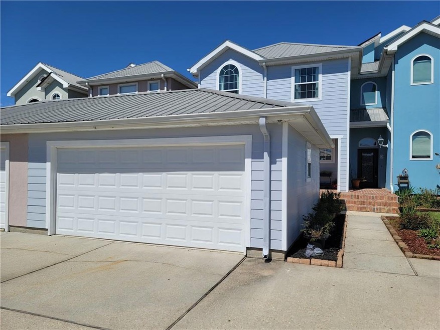 1407 Royal Palm Dr unit D, Slidell, LA 70458 - photo 1