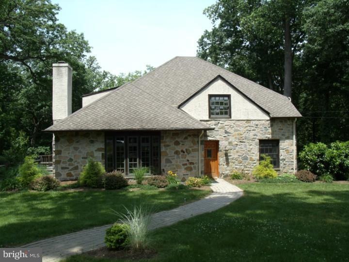 392 Marple Rd, Broomall, PA 19008 - photo 1