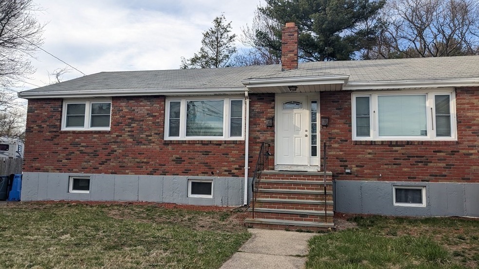 19 Reservoir Dr unit B, Randolph, MA 02368 - photo 1