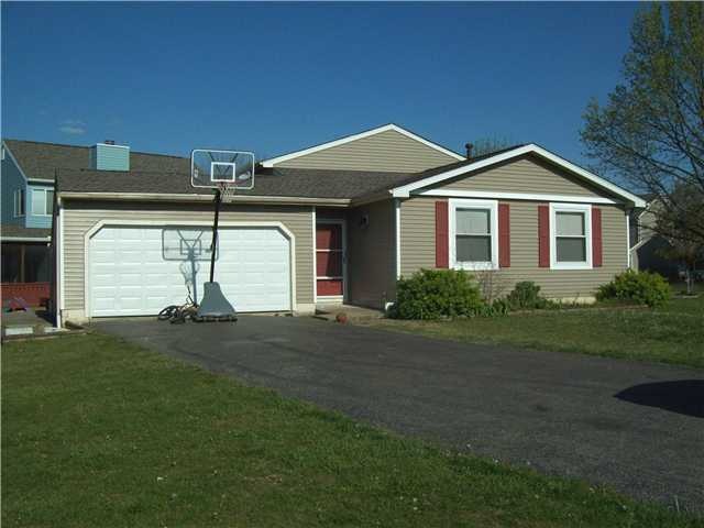 4384 Logwood Ln, Columbus, OH 43228 - photo 1