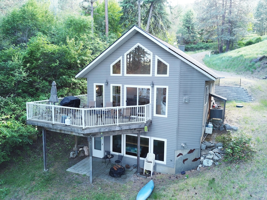 2122 Northport Flat Creek Rd, Kettle Falls, WA 99141 - photo 1