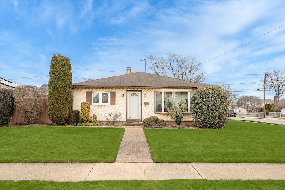 Sold $641,000 • Co-Listing Agent