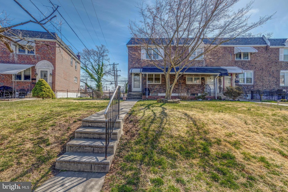 940 Maple Ave, Glenolden, PA 19036 - photo 1