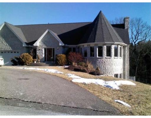 202 Woodland Cir unit B, Ludlow, MA 01056 - photo 1