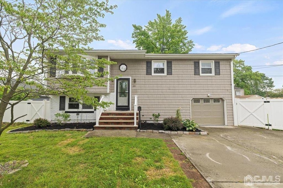 Sold $650,000 • Co-Listing Agent