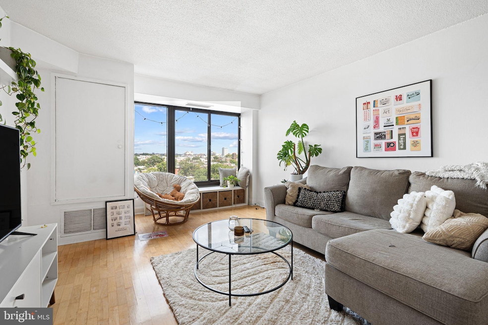 Cityview unit 1221, Philadelphia, PA 19130 - photo 1