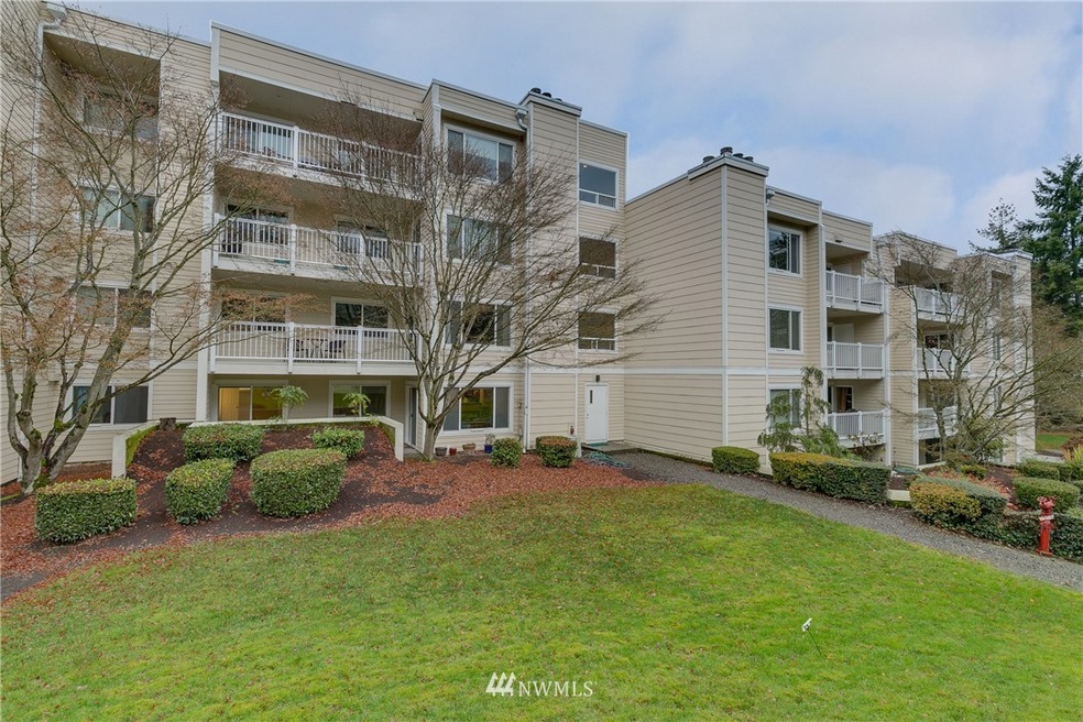 2740 76th Ave SE unit A203, Mercer Island, WA 98040 - photo 1