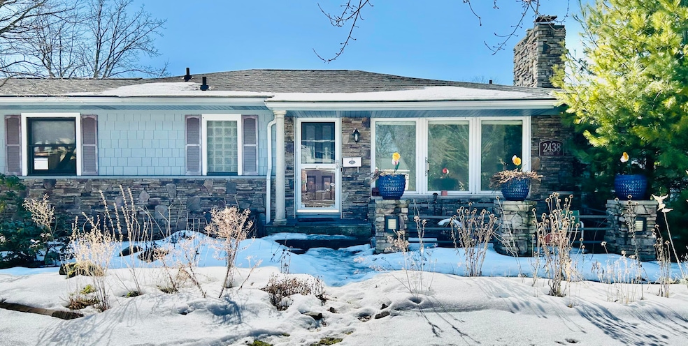 2438 Berwyck Road SE