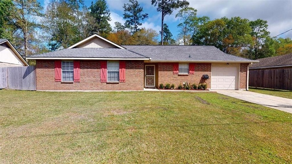 1506 Saint Christopher St, Slidell, LA 70460 - photo 1