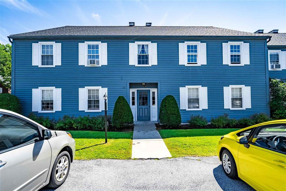 146 N Twin Oaks Terrace, South Burlington, VT 05403 - photo 1