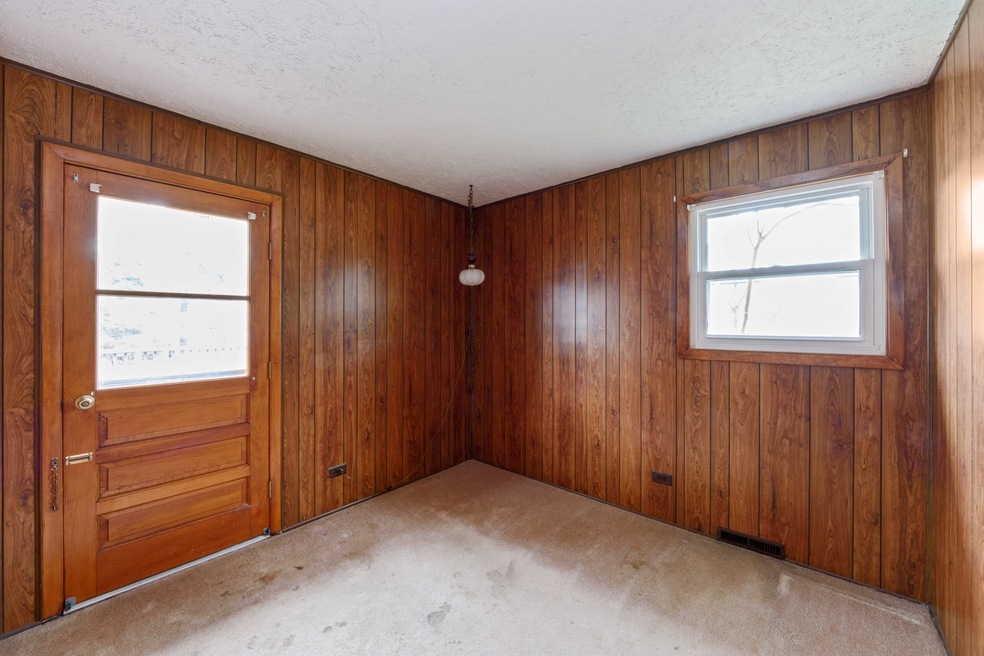 2102 Rohlwing Rd, Rolling Meadows, IL 60008 - photo 1