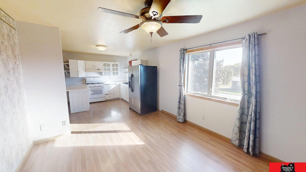 304 S Main St, Thurston, NE 68062 - photo 1