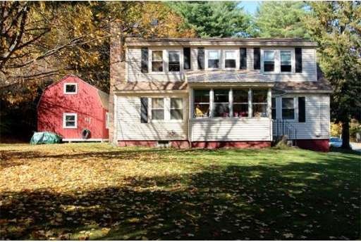 14 Wells St, Erving, MA 01344 - photo 1