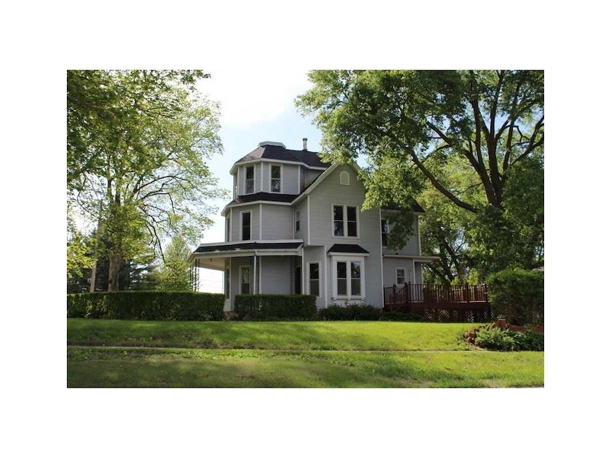 Facade/Exterior Front.