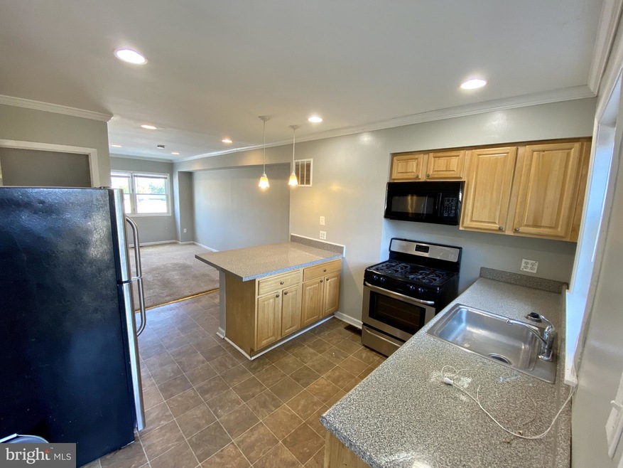 208 S Haven St, Baltimore, MD 21224 - photo 1