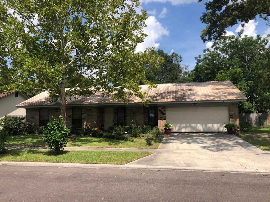 6037 Blank Dr. Exterior