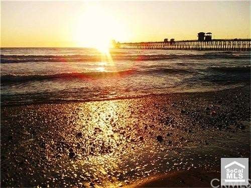 Oceanside beach sunset by the Pier