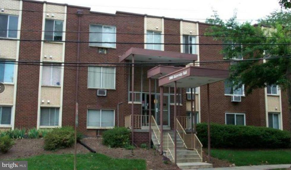 3000 7th St NE unit 323, Washington, DC 20017 - photo 1