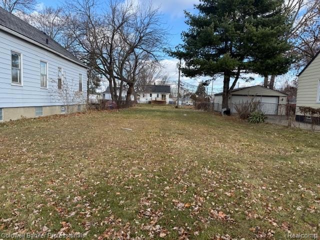 16241 Evergreen Ave, Eastpointe, MI 48021 - photo 1