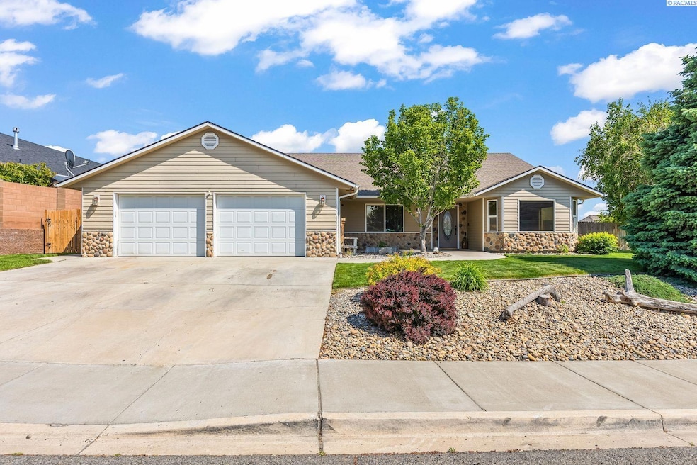 For Sale $590,000