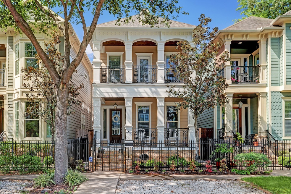 Sold • Co-Listing Agent