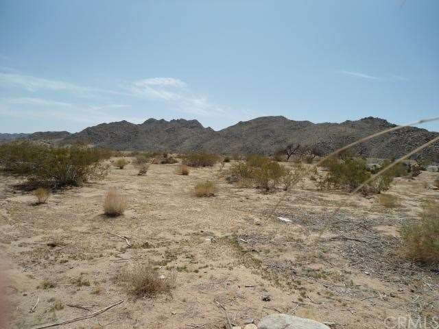 62475 29 Palms Hwy unit 37, Joshua Tree, CA 92252 - photo 1