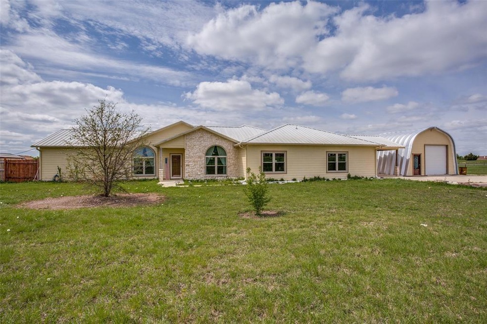 5464 High Mesa Dr, Justin, TX 76247 - photo 1