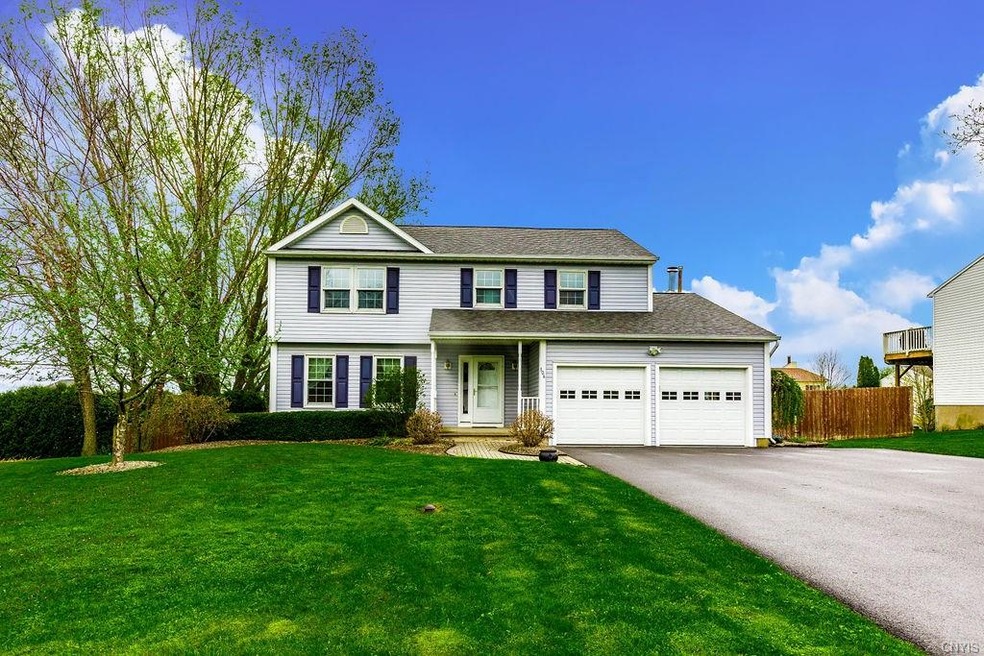 Welcome to 106  Pebblestone Dr,  Chittenango.  Hom