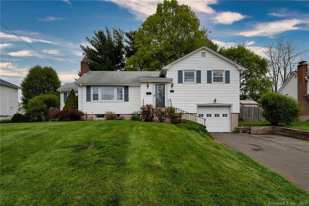 160 Harding Ave, Newington, CT 06111 - photo 1