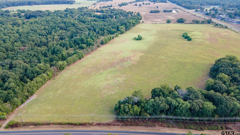 0 Cr 188 unit 25016663, Bullard, TX 75757 - photo 1