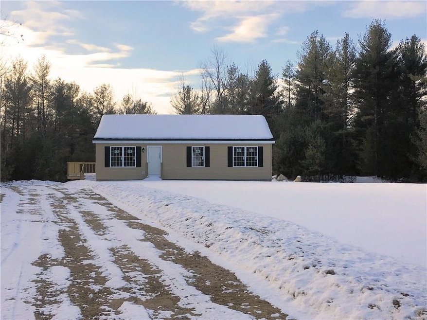 9 Hemlock Dr, Steep Falls, ME 04085 - photo 1