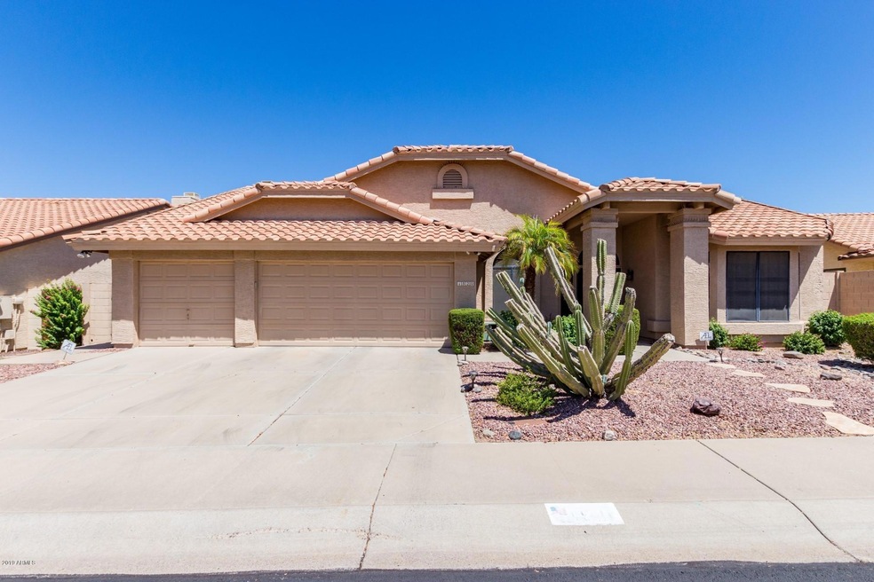 1520 W Tara Dr, Gilbert, AZ 85233 - photo 1