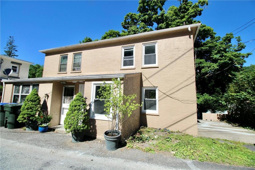 12 S Side Place unit B, Tuxedo Park, NY 10987 - photo 1
