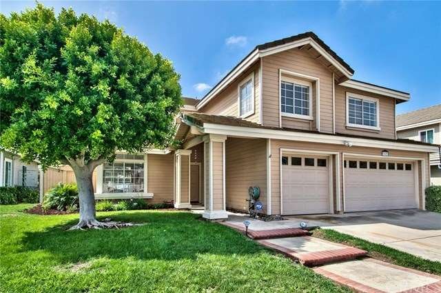 Nestled in the prestigious community of Sierra Del