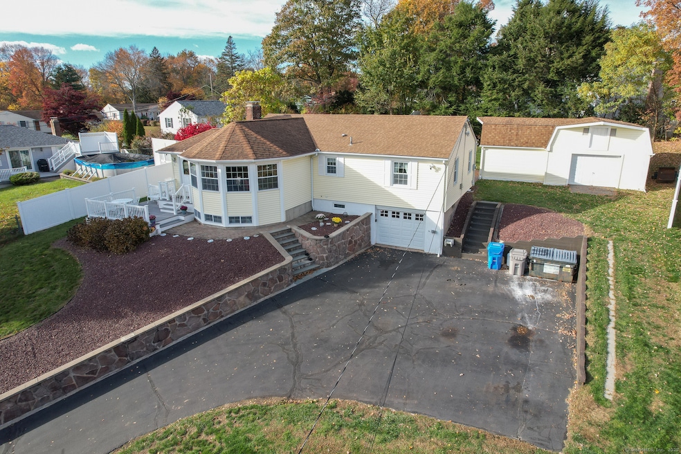 Under Contract $369,900