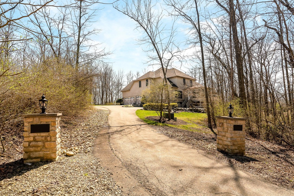 6805 Cook Rd, Powell, OH 43065 - photo 1