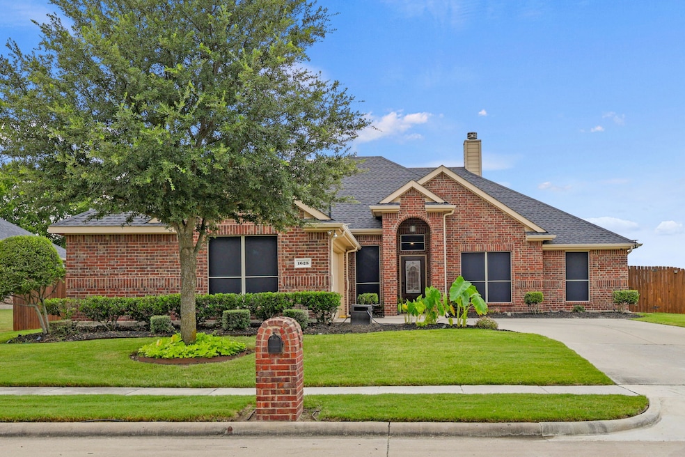 For Sale $325,000 • Co-Listing Agent