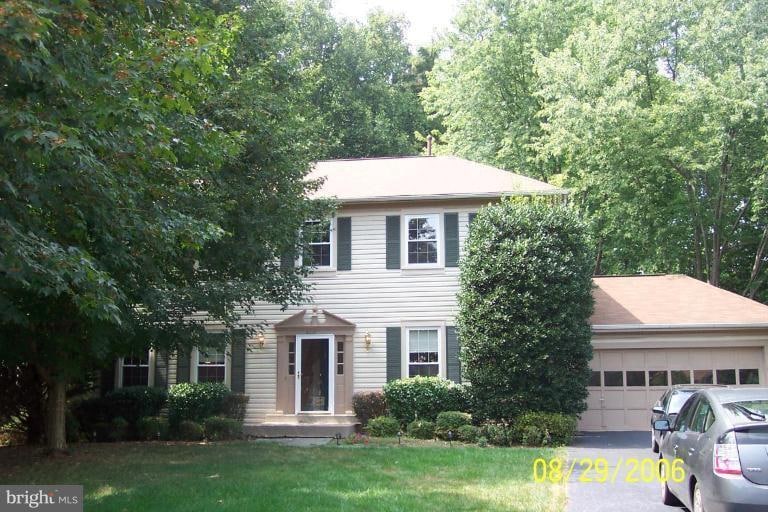 6335 Summerday Ct, Burke, VA 22015 - photo 1