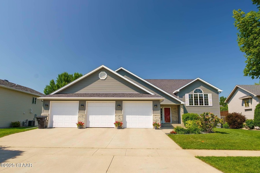Under Contract $534,900