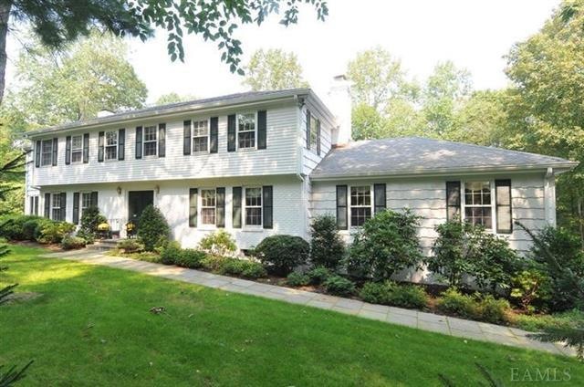 11 Londonderry Dr, Greenwich, CT 06830 - photo 1