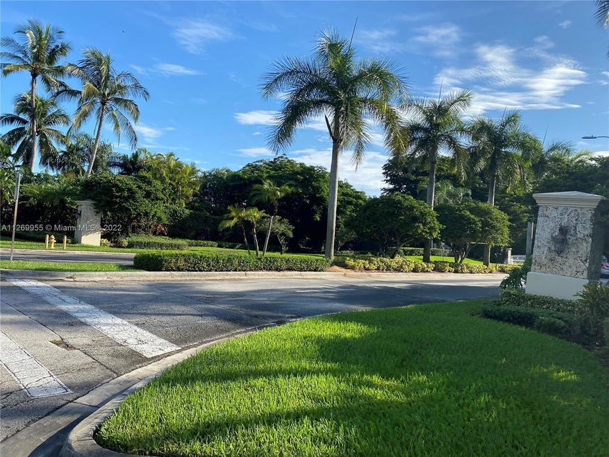 10770 NW 66th St unit 503, Doral, FL 33178 - photo 1