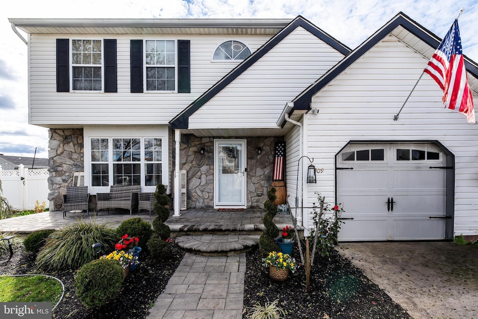 409 Moore Blvd, Clayton, NJ 08312 - photo 1