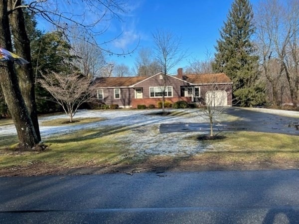 28 Fox Ave, Dracut, MA 01826 - photo 1