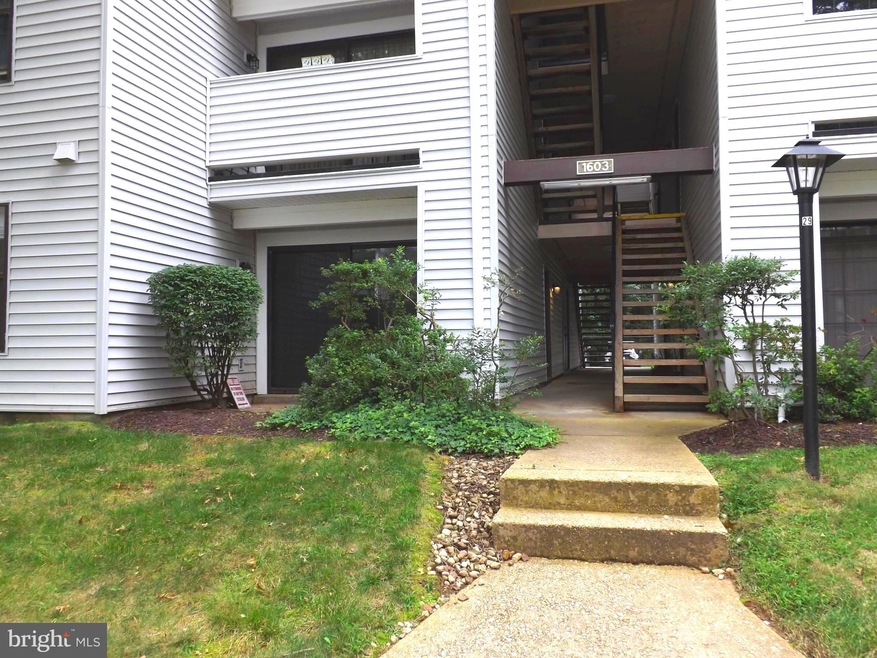 1603 Carriage House Terrace unit A, Silver Spring, MD 20904 - photo 1